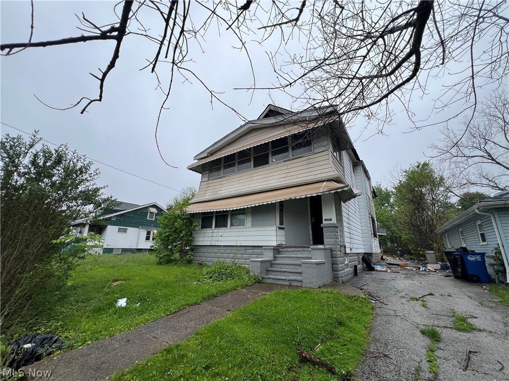 12305 Rexford Avenue Cleveland OH 44105