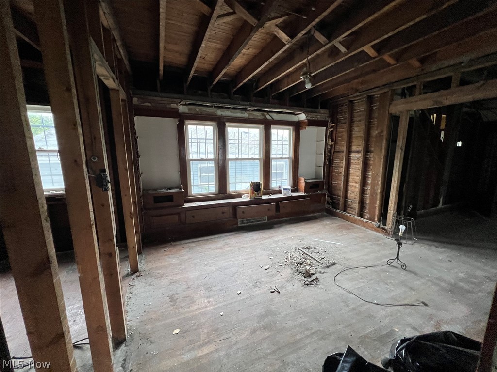 12305 Rexford Avenue Cleveland OH 44105