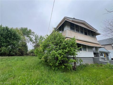 12305 Rexford Avenue Cleveland OH 44105