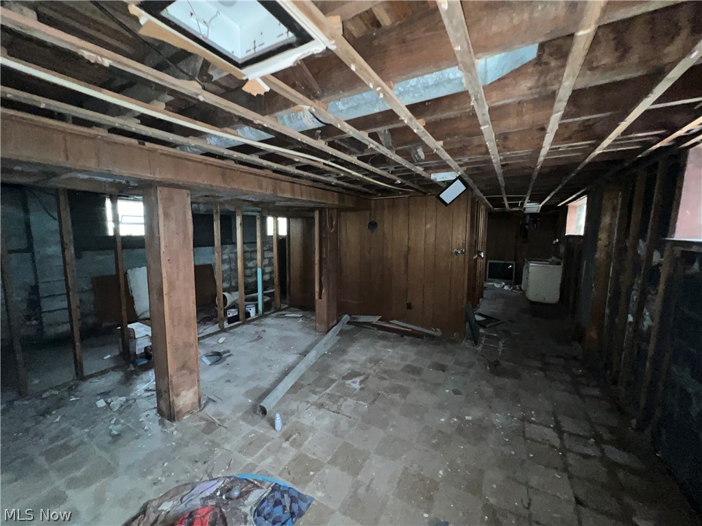 12305 Rexford Avenue Cleveland OH 44105