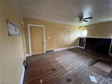 12305 Rexford Avenue Cleveland OH 44105
