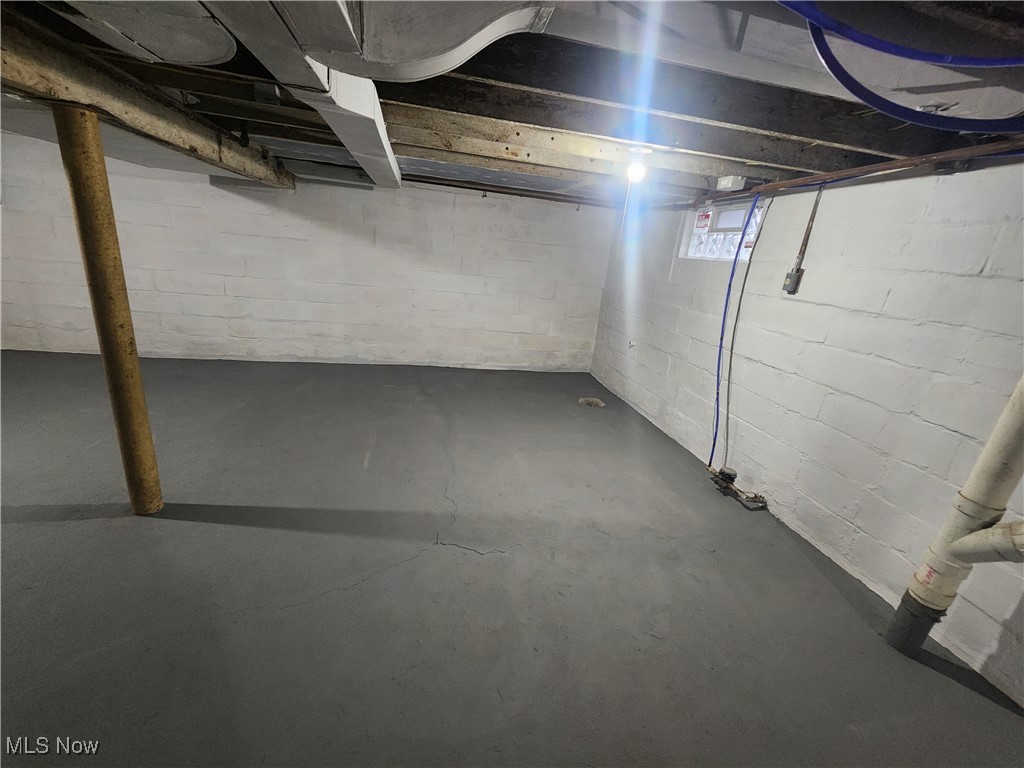 2603 Oakdale Avenue Lorain OH 44055