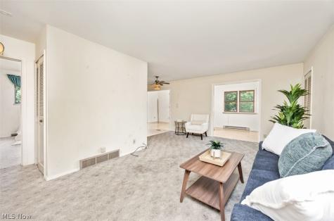 114 Brookwood Way N Mansfield OH 44906
