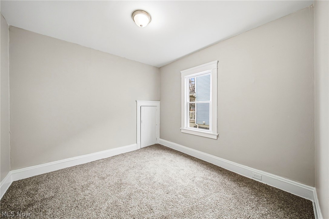 9512 Parkview Avenue Cleveland OH 44104