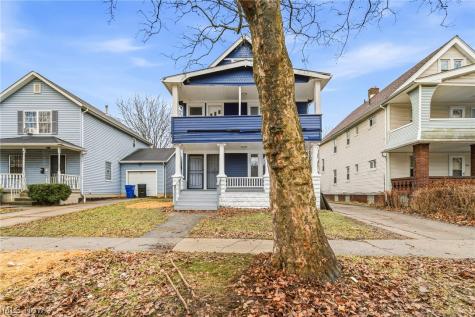 9512 Parkview Avenue Cleveland OH 44104