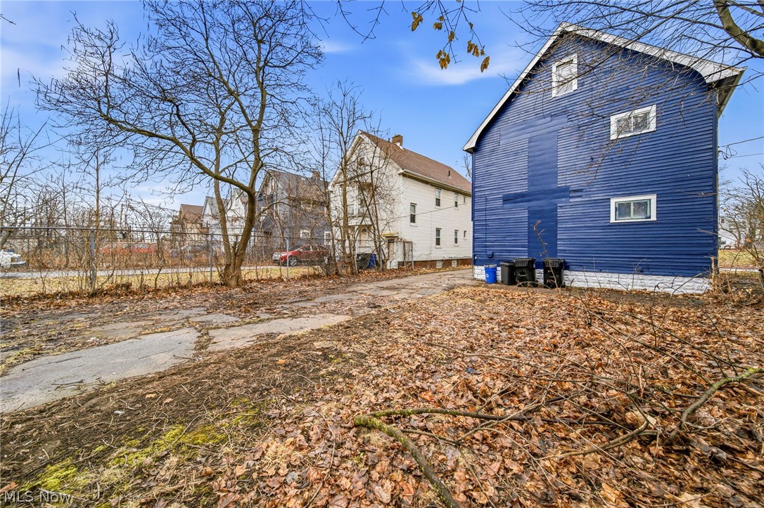 9512 Parkview Avenue Cleveland OH 44104