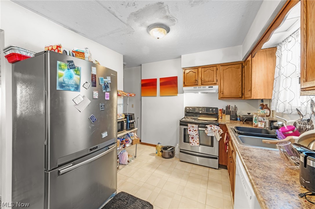 9020 Memphis Avenue Brooklyn OH 44144