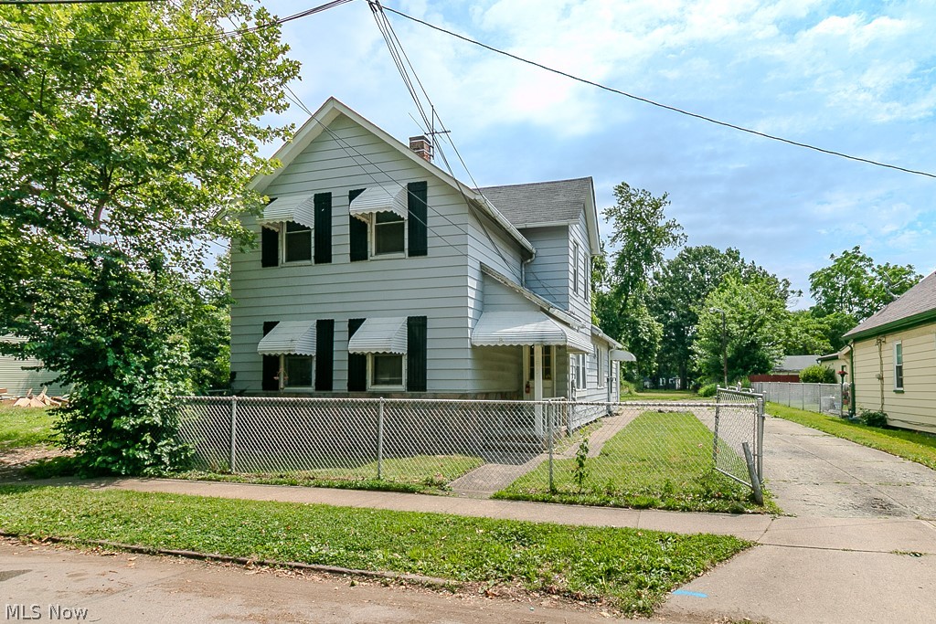 3295 W 46th Street Cleveland OH 44102