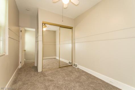 3295 W 46th Street Cleveland OH 44102