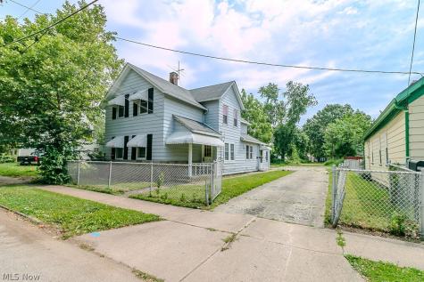 3295 W 46th Street Cleveland OH 44102