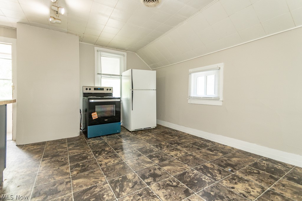 3295 W 46th Street Cleveland OH 44102