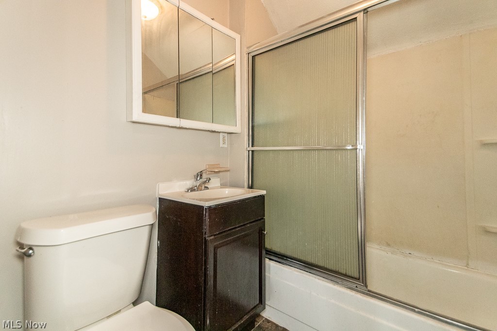 3295 W 46th Street Cleveland OH 44102