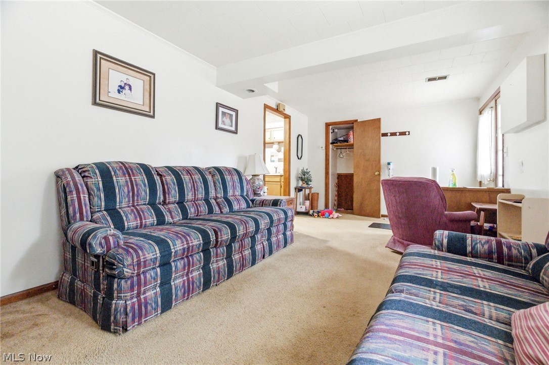 221 Tower Street SW Beach City OH 44608