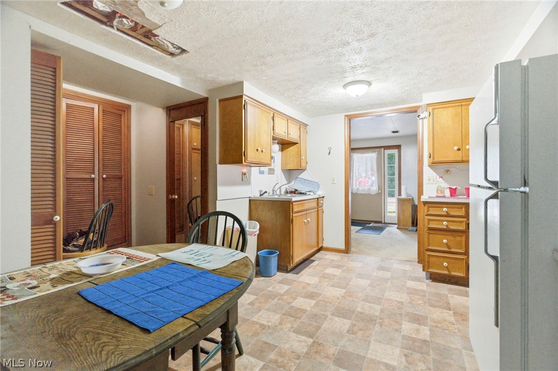 221 Tower Street SW Beach City OH 44608