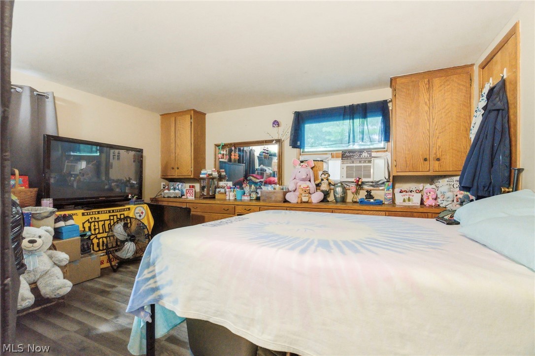 221 Tower Street SW Beach City OH 44608