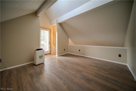 2632 Summit Road Ravenna OH 44266