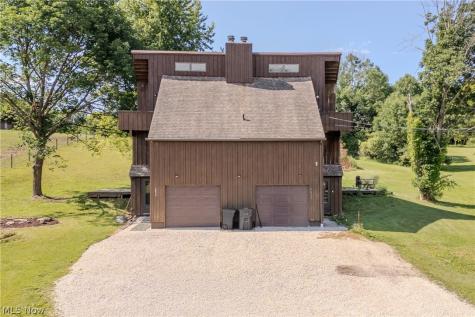 2632 Summit Road Ravenna OH 44266