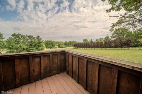 2632 Summit Road Ravenna OH 44266