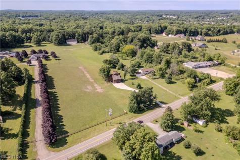 2632 Summit Road Ravenna OH 44266