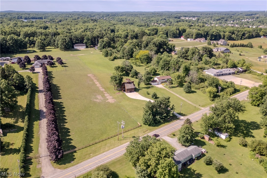 2632 Summit Road Ravenna OH 44266