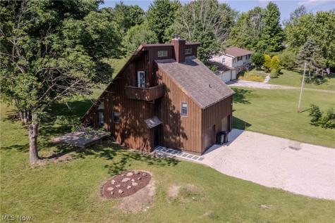 2632 Summit Road Ravenna OH 44266