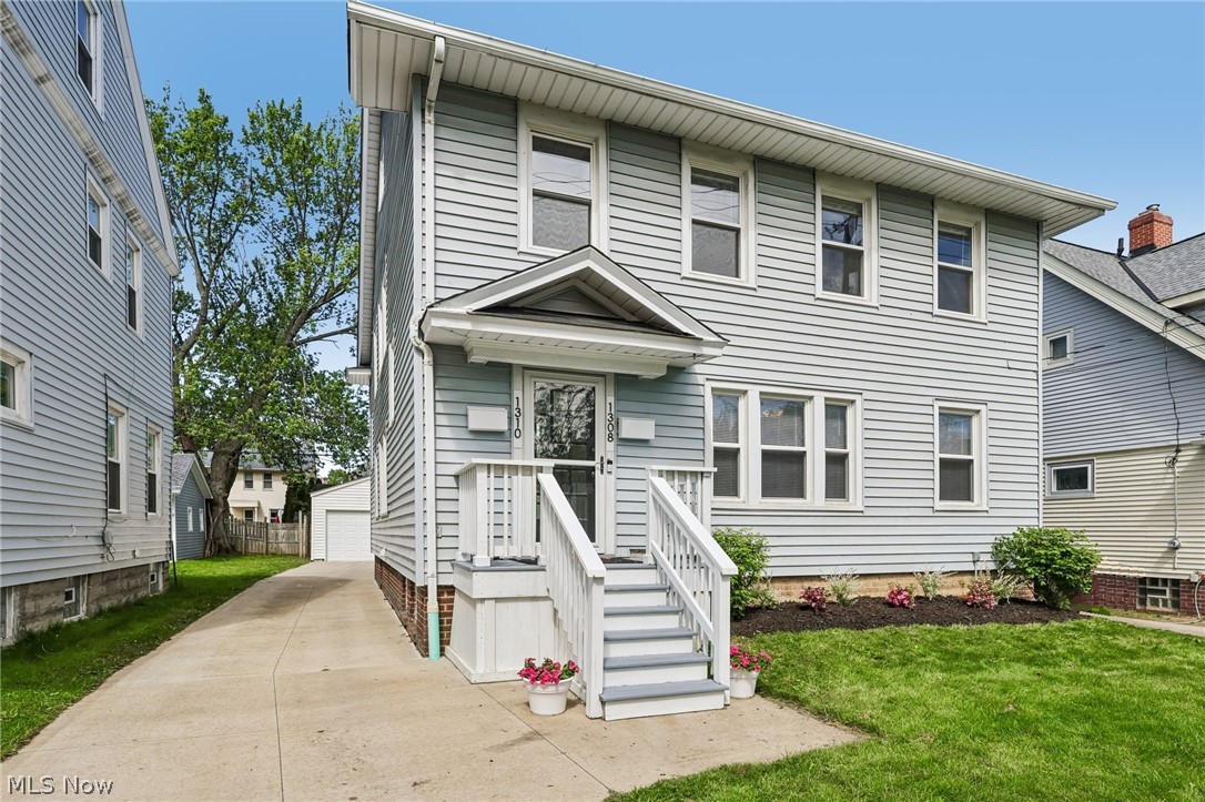 1308 Warren Road Lakewood OH 44107