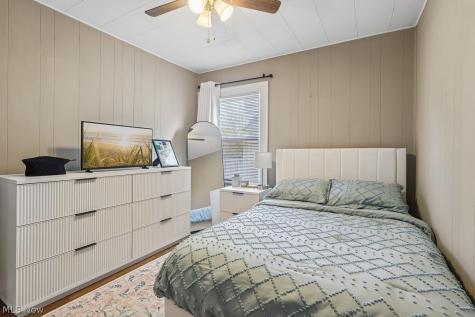 1308 Warren Road Lakewood OH 44107