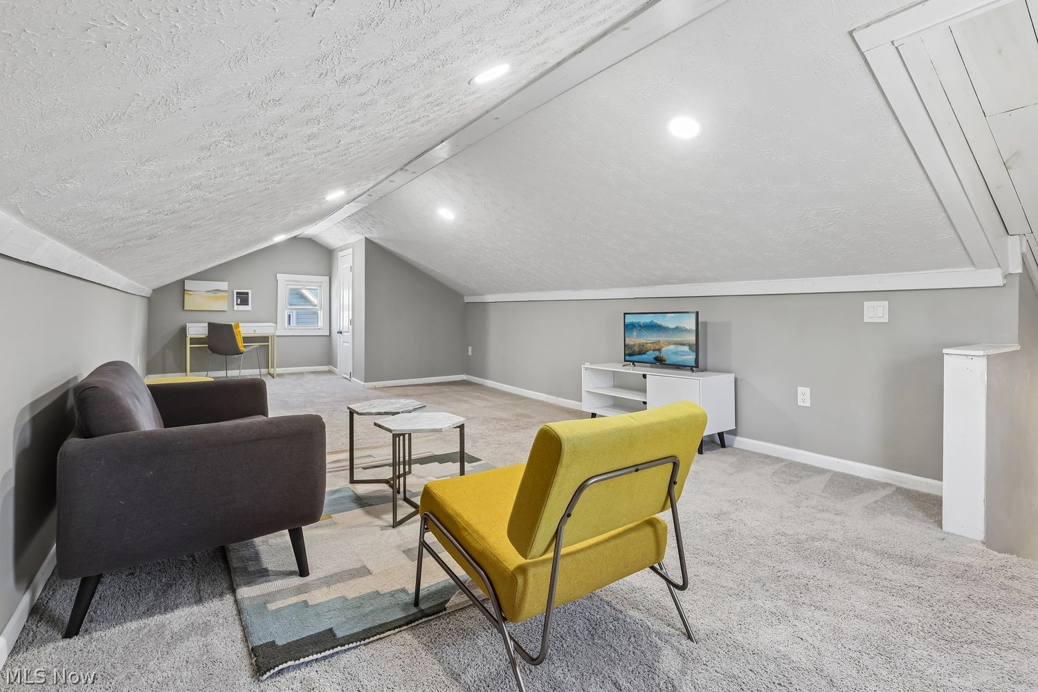 1308 Warren Road Lakewood OH 44107
