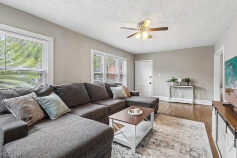1308 Warren Road Lakewood OH 44107