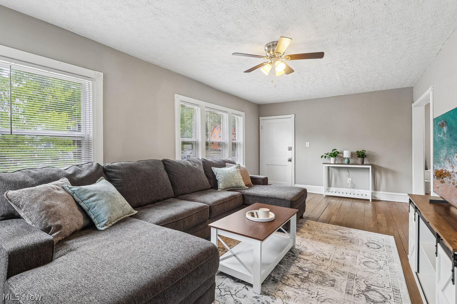 1308 Warren Road Lakewood OH 44107