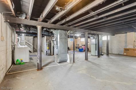1308 Warren Road Lakewood OH 44107