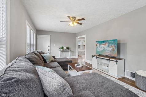 1308 Warren Road Lakewood OH 44107