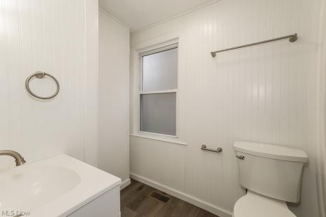 77 E Bridge Street Berea OH 44017