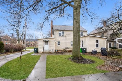 77 E Bridge Street Berea OH 44017