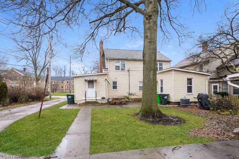 77 E Bridge Street Berea OH 44017