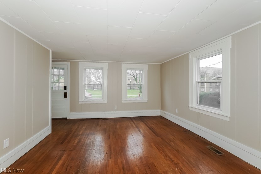 77 E Bridge Street Berea OH 44017