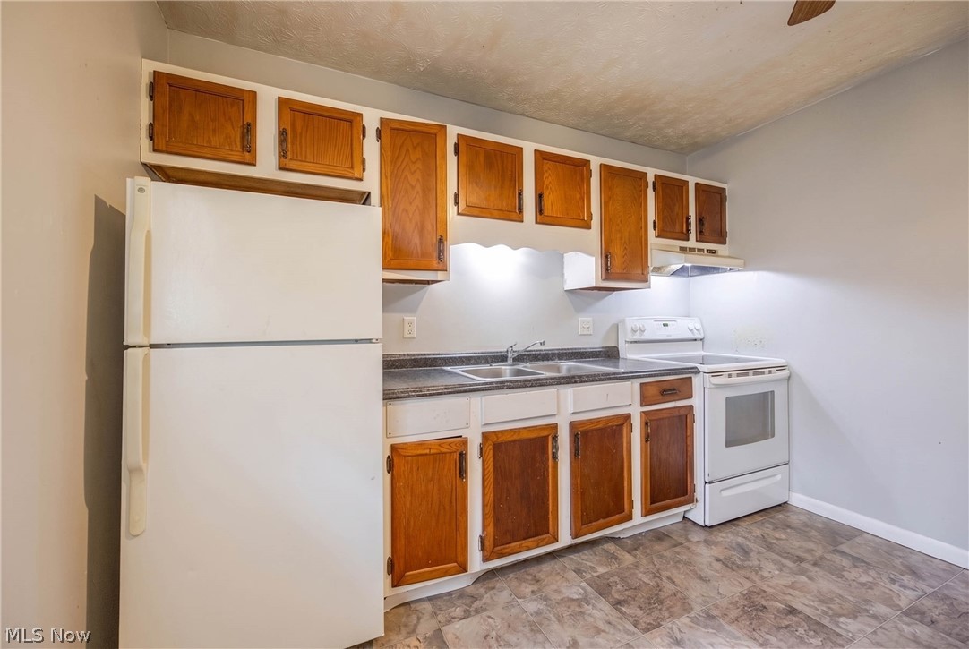 1409 Rowland Avenue NE Canton OH 44705