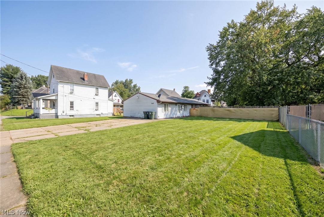 1409 Rowland Avenue NE Canton OH 44705