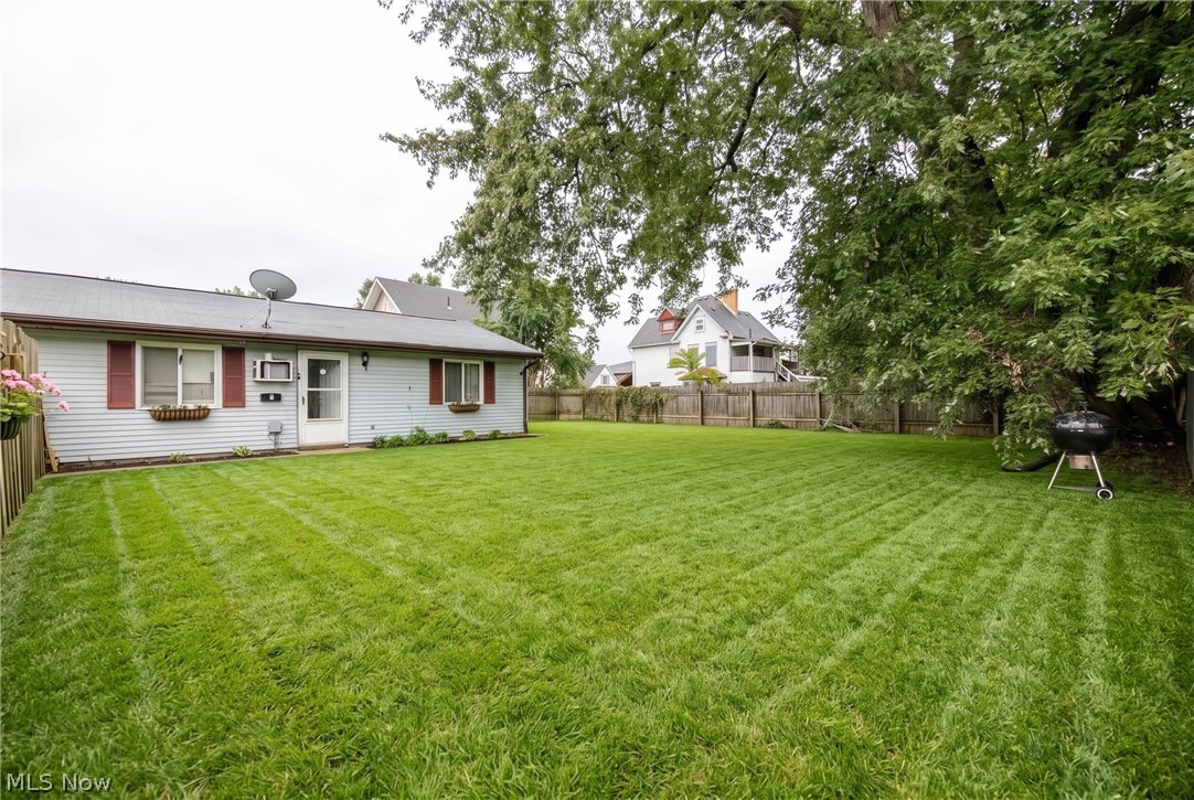 1409 Rowland Avenue NE Canton OH 44705