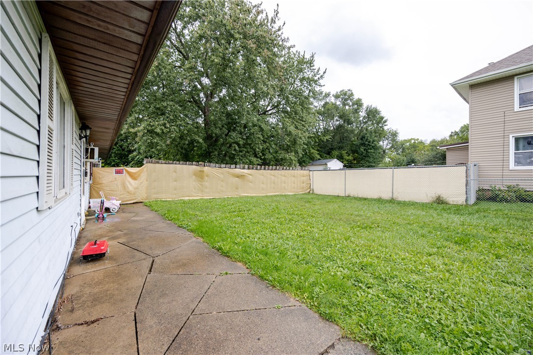 1409 Rowland Avenue NE Canton OH 44705