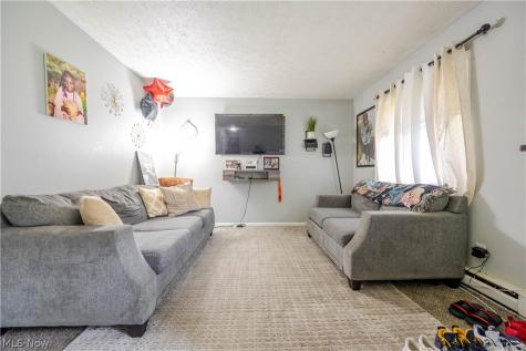 1409 Rowland Avenue NE Canton OH 44705