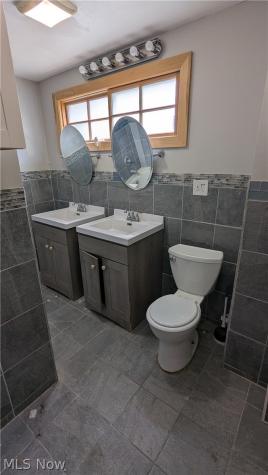 1411 Yale NW Canton OH 44703