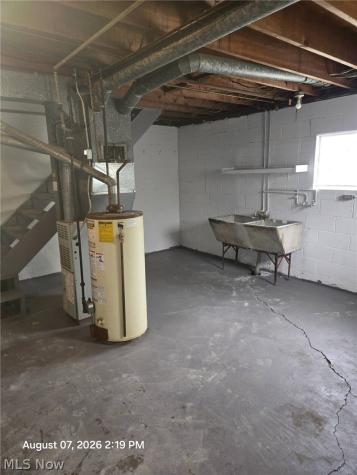 1455-1459 Struble Avenue NE Canton OH 44705