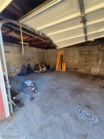 1455-1459 Struble Avenue NE Canton OH 44705