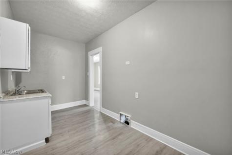 8111 Madison Avenue Cleveland OH 44102