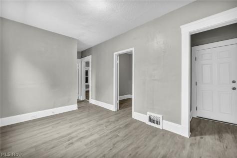 8111 Madison Avenue Cleveland OH 44102