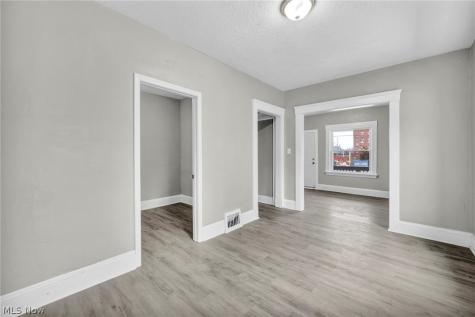 8111 Madison Avenue Cleveland OH 44102