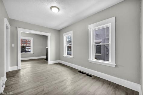 8111 Madison Avenue Cleveland OH 44102