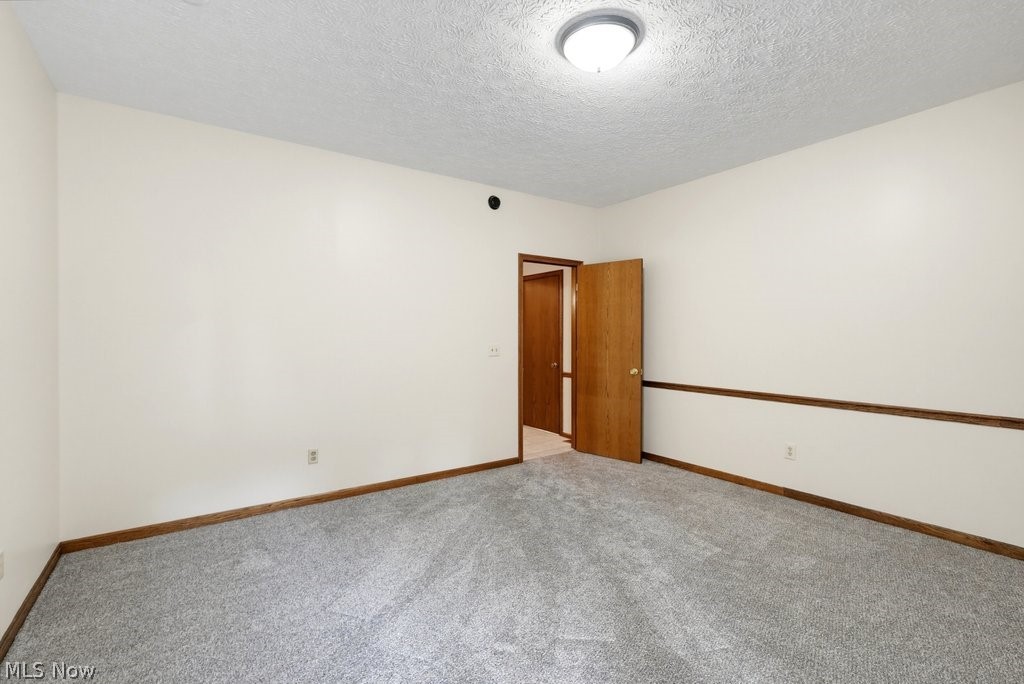 1177 Portage Trail Cuyahoga Falls OH 44223
