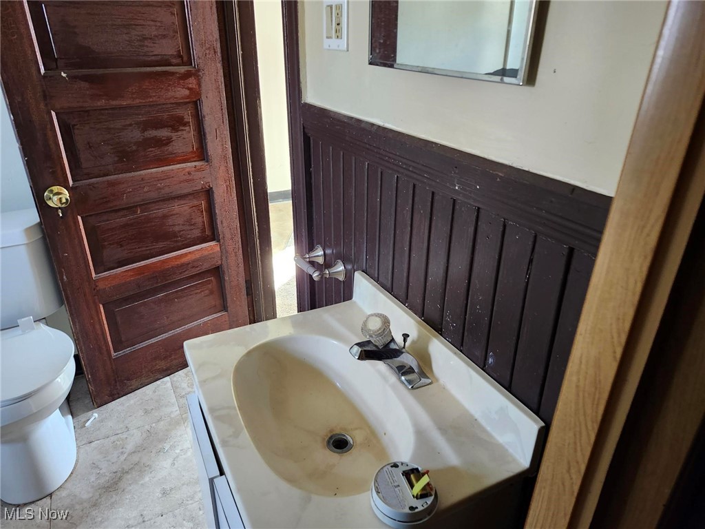 1355 Addison Road Cleveland OH 44103